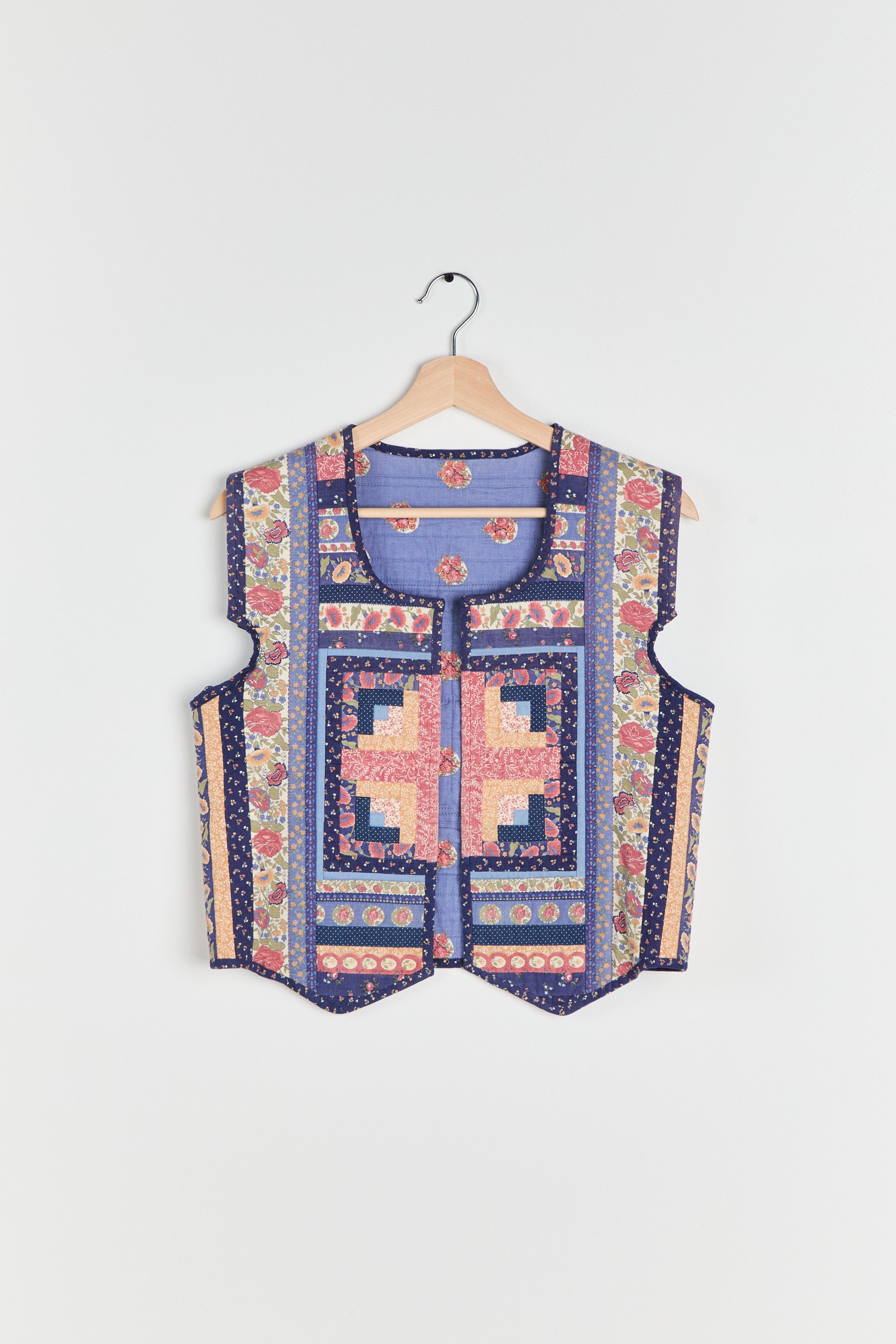 70s Blue Pink Floral Quilted Vest M – Dead Byrd Vintage